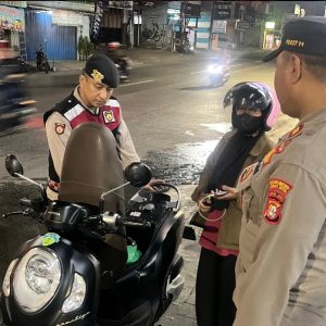Polsek Pondok Gede Gelar Patroli Malam Antisipasi Guantibmas