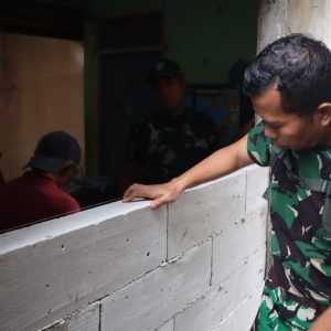Bakti Teritorial Prima, Kodim 0504/Jakarta Selatan merenovasi Rumah Tidak Layak Huni (RTLH)