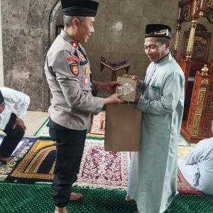 Silaturahmi dan Himbauan Kamtibmas sekaligus Sholat Jumat Keliling