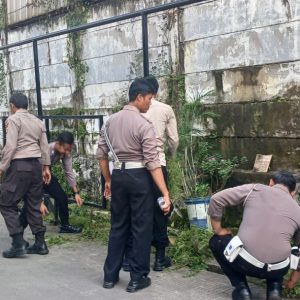 Bakti Religi Polsek Bekasi Barat di Masjid Asy Syuhada Kranji