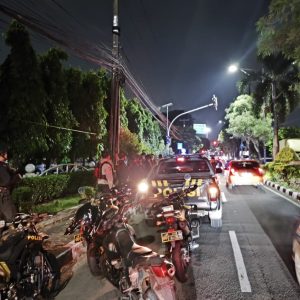 Cegah Kejahatan Jalanan dan Aksi Balapan Liar, Polres Metro Bekasi Kota Gelar Patroli Malam Skala Besar