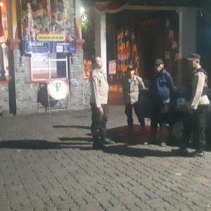 Polsek Jatisampurna Gelar Patroli Malam, Cegah Tawuran dan Balap Liar