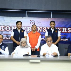 Polri Berhasil Pulangkan Buronan Red Notice Kasus Investasi Ilegal dari Qatar