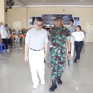 Sinergi TNI dan Buddha Tzu Chi, Kodim 0507/Bekasi Gelar Bakti Sosial Kesehatan Bagi Ratusan Warga