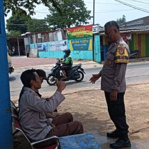 Cegah Curanmor, Bhabinkamtibmas Polsek Bantargebang Gencarkan Kunjungan Keamanan di Mustikajaya