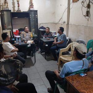 Polsek Tambora Sambang Dan Pengecekan Pos Satkamling
