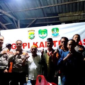 Polsek Bekasi Selatan Ajak Warga Kayuringin Jaya Peduli Lingkungan dan Bersatu Cegah Kejahatan