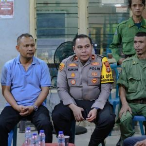 Giat Rutin.Bukti Komitmen Polri, Polsek Tambora Cek Dan Kunjungi Satkamling