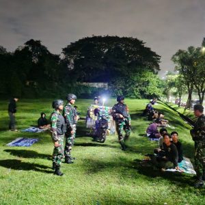 Antisipasi Gangguan Kamtibmas, Koramil 08/Lemahabang Gelar Patroli Wilayah Gunakan Kendaraan Maung