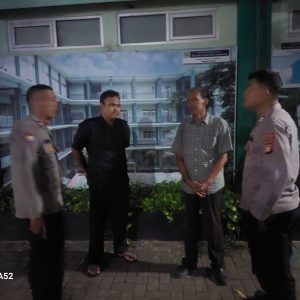 Perkuat Keamanan Sekolah, Polsek Pondok Gede Gelar Patroli Dialogis di SMP Al Azhar Syifa Budi