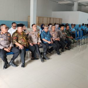 Polsek Bekasi Barat Hadiri Peresmian Dapur MBG, Dukung Program Makanan Bergizi di Bintarajaya