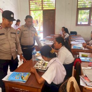 Jangkau Ribuan Anak di Kupang: Kapolda NTT Jamin Kualitas dan Keamanan Pangan SPPG Polri