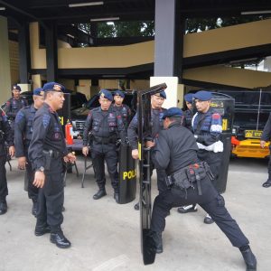Brimob Polda Metro Jaya Gelar Apel Kesiapsiagaan Pelayanan Aksi Unras Satu Tahun Kabinet Merah Putih