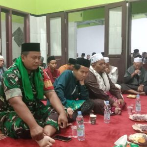 Babinsa Cikiwul Jadikan Subuh Keliling Sebagai Wadah Komsos, Pererat Silaturahmi dan Perkokoh Semangat Kebersamaan