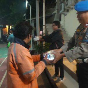 Keberangkatan Komunitas Ojol Wilayah Hukum Polsek Bantargebang Ikuti Apel Kamtibmas di Monas