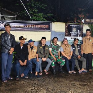 Perkuat Stabilitas Wilayah, Koramil 04/Jatiasih Gelar Patroli dan Siskamling Bersama Komduk dan Komcad