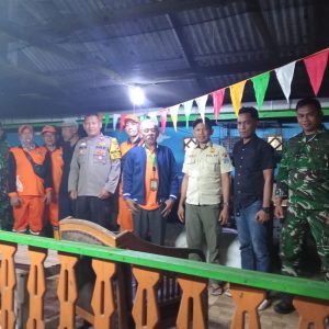 Jaga Keamanan Lingkungan, Kodim 0505/JT Gelar Patroli Siskamling Bersama Komduk di Ciracas.
