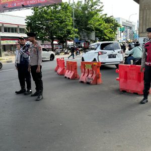 Jamin Kelancaran Pagi Hari, Tim Presisi Polres Metro Bekasi Kota Sebar Personel di 3 Titik Traffic Light Rawan Padat