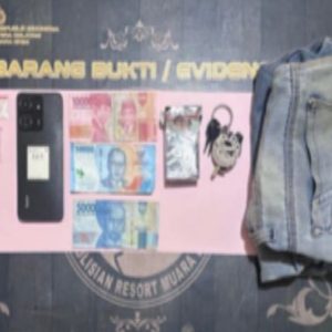 Dua Pengedar Sabu Dicokok di Pinggir Jalan, Barang Bukti Disembunyikan dalam Celana dan Kotak Rokok