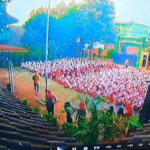 Belasan Siswa SDN 01 Kalibaru Terluka Usai Mobil MBG Terseruduk di Halaman Sekolah