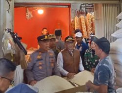 Forkopimcam Samarang Sidak Harga Bahan Pokok di Pasar Wisata Samarang