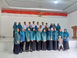 Pertemuan Rutin PKK SDU: Penguatan Program hingga Penyerahan SK Anggota Baru