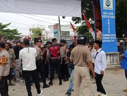 AKSI 18 KELOMPOK TANI DI ASAHAN BERUJUNG RICUH, MASSA MENGAKU LUKA DAN DUA KACA MOBIL PECAH