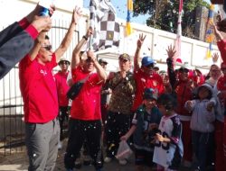 Semarak HUT RI Ke-81, Jalan Sehat Samarang Betah Diikuti 2.000 Warga