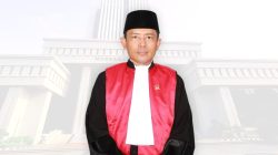 Dari Baju Asal ke Toga: Menjadi Hakim PHI Seutuhnya