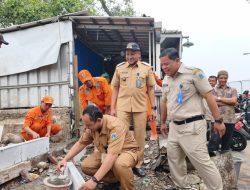 Kecamatan Makasar Tutup TPS Liar di Jalan Kerja Bakti, Penataan Pasar Embrio Berlanjut