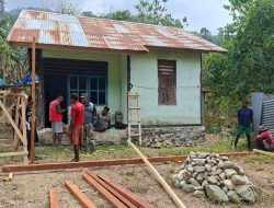 Satgas TMMD Kodim 1808/Mansel Bergerak, Rehab Rumah Tidak Layak Huni