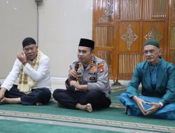Polisi Bersama Masyarakat, Polres Muara Enim Hadir di Masjid Saat Subuh, Perkuat Silaturahmi dan Jaga Kamtibmas