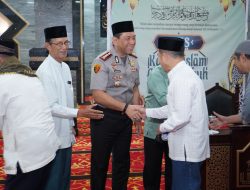 Subuh Keliling di Kelapa Gading, Kapolres Metro Jakut Ajak Warga Perangi Narkoba