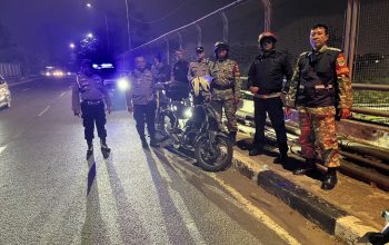 Koramil 03/Ps.Rebo-Ciracas Bersama Komduk Perketat Patroli Kamtibmas