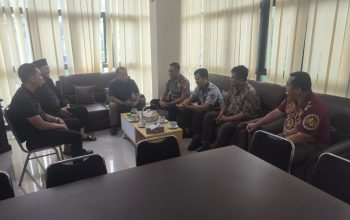 Polisi Bersama Masyarakat, Kapolsek Bekasi Barat Kunjungi Camat, Perkuat Sinergitas 3 Pilar