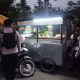 SAT SAMAPTA POLRES NGADA SISIR SEJUMLAH TITIK KERAMAIAN DI BAJAWA, CEGAH GANGGUAN KAMTIBMAS