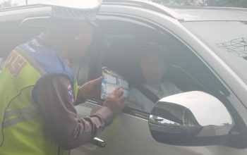 Polres Metro Jakarta Utara Gelar Green Policing di Masjid Al-Aqsha Koja, Ajak Masyarakat Peduli Lingkungan